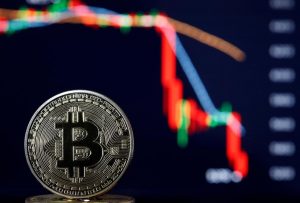 Bitcoin Exchange Deposits Decline As There is No Incentive to Sell: Report